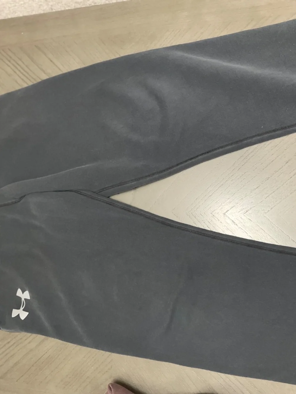 Under Armour Women’s Black Fleece Hoodie & Jogger Set – Size Large - Picture 10 of 13